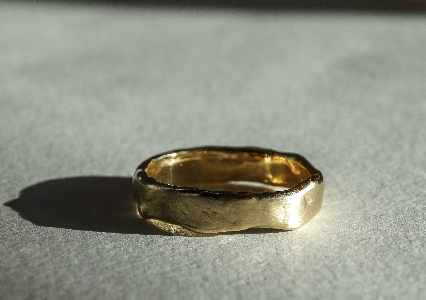Liquid Gold Wedding Ring - Boutee
