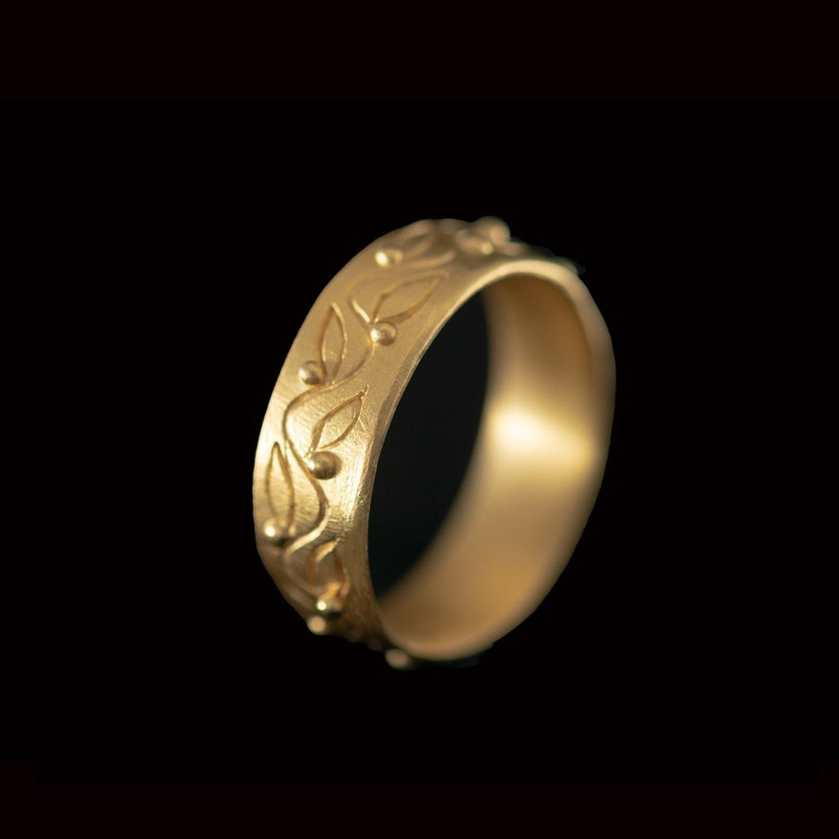 Vine and Leaf Ring - Boutee