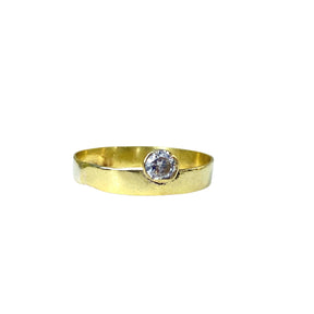 North Star Diamond Solitaire Ring - Boutee
