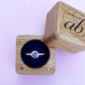 22ct & 18ct Gold Sri Lankan Sapphire Ring - Boutee