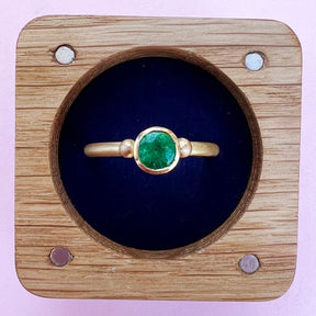 22ct & 18ct Gold Emerald Ring - Boutee