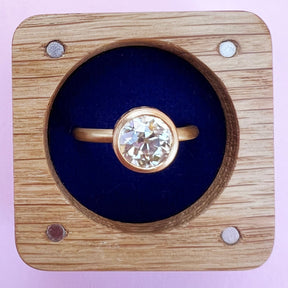 22ct Gold 1.6ctw Old Cut GIA Certificated Diamond Ring - Boutee