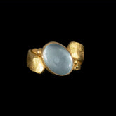 Aquamarine & 22ct Gold Ring