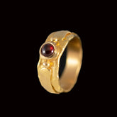 Garnet Ring - Boutee