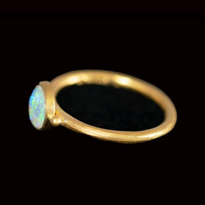Small Opal Ring - Boutee