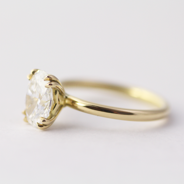 Oval Claw Set Diamond Ring - Boutee