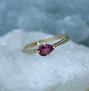 Pink Tourmaline Ring, Landscape Pear - Boutee