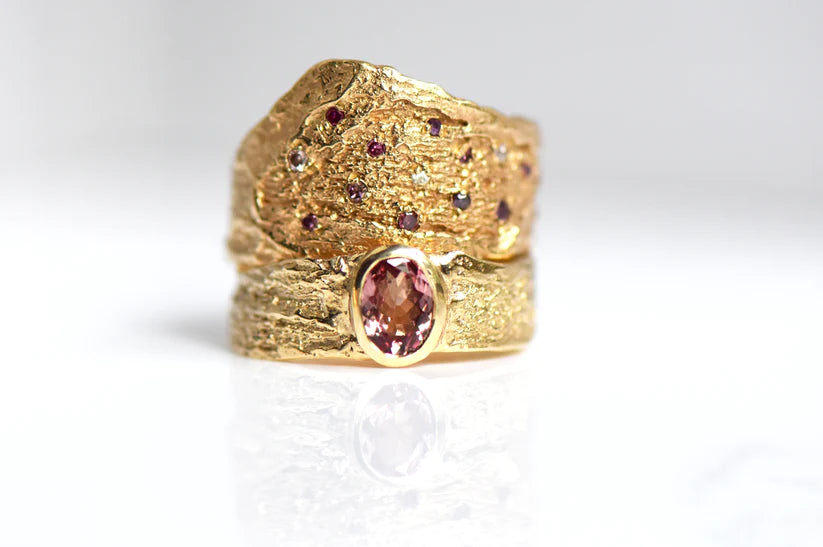 9ct Gold London Plane Ring with Pink Sapphire - Boutee