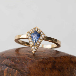Cornflower Blue Sapphire Kite Halo Ring - Boutee
