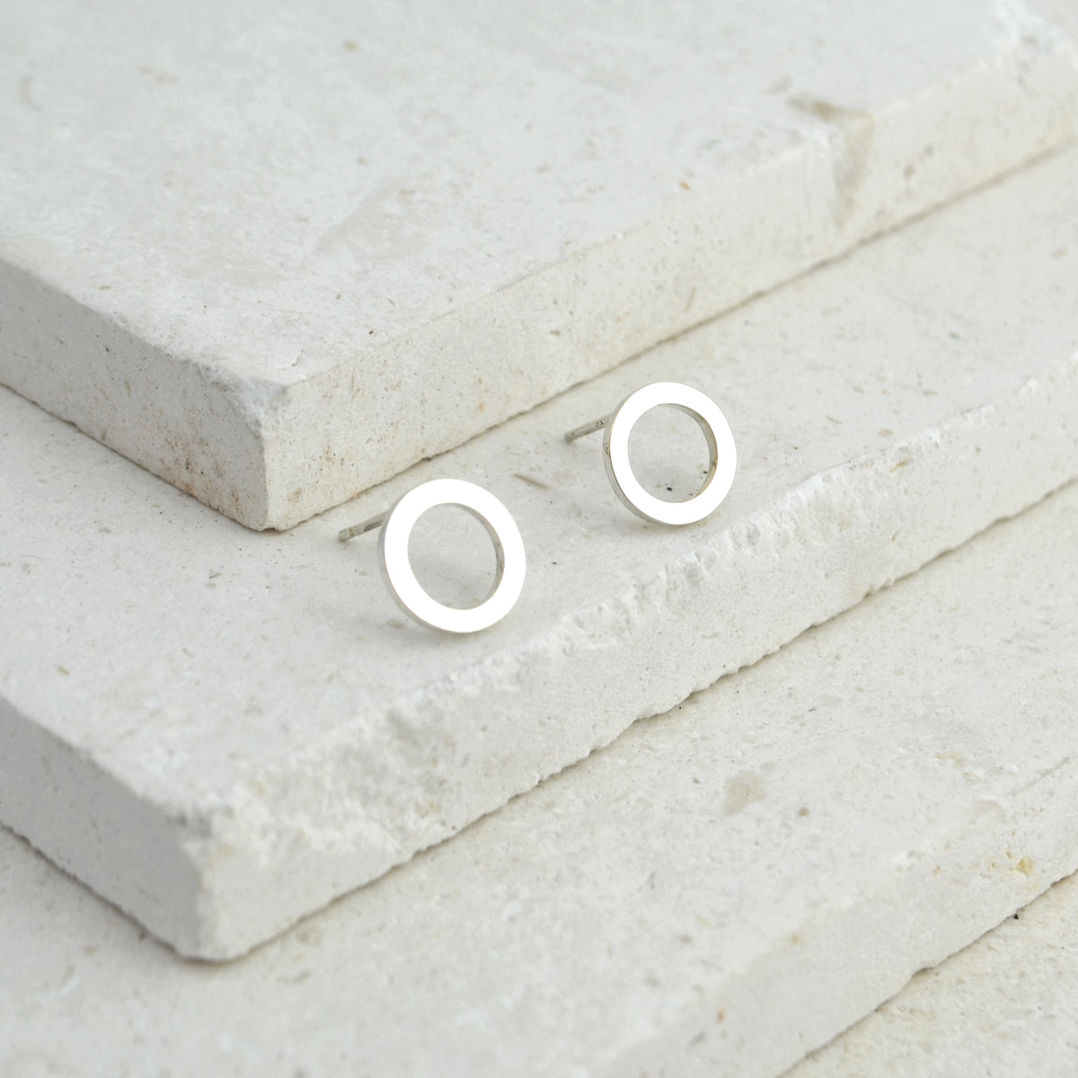 Circular Studs - Boutee