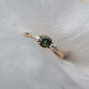 Ayla 0.5ct - Blue Green Sapphire Engagement Ring - Boutee