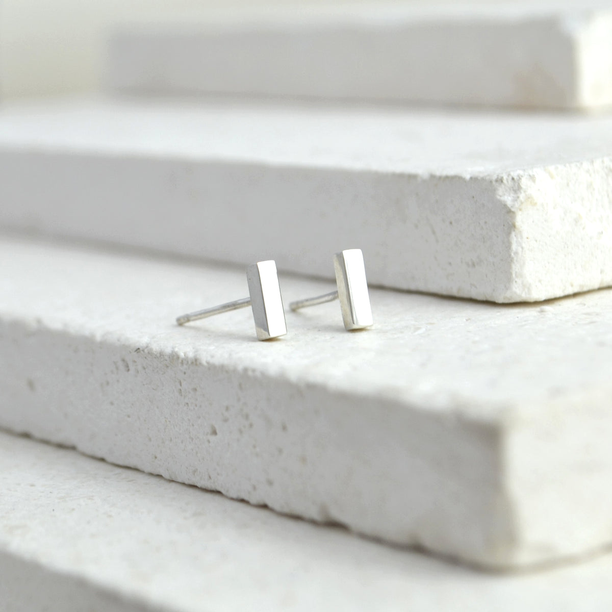 Mini Line Studs - Boutee