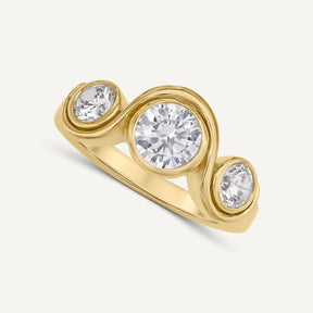 Riley Engagement Ring - Boutee