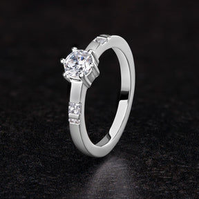 Mae Engagement Ring - Boutee