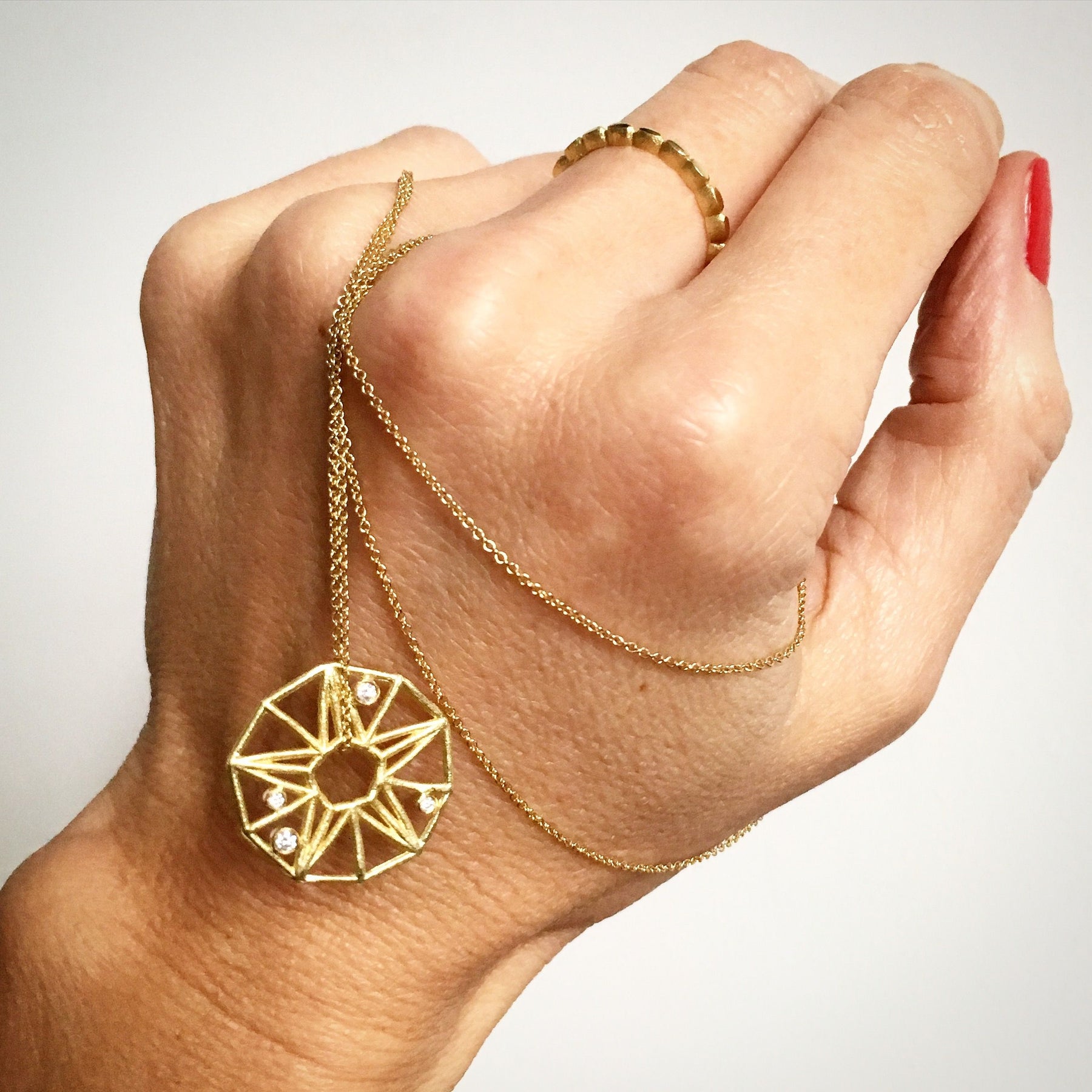 Lucky Star Gold & Diamond Pendant - Boutee
