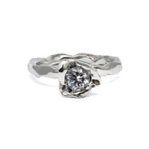 Brilliant white diamond Crush engagement ring in Platinum - Boutee