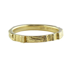 9ct Gold Skinny Patchwork English Oak Ring - Boutee