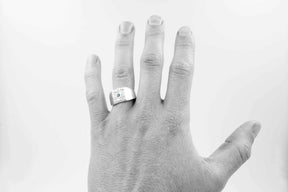 The Square Molten Signet Ring | Emerald or Sapphire - Boutee