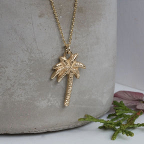 Solid 9ct Gold Palm Tree Necklace, Gold Palm Tree Pendant on a chain - Boutee
