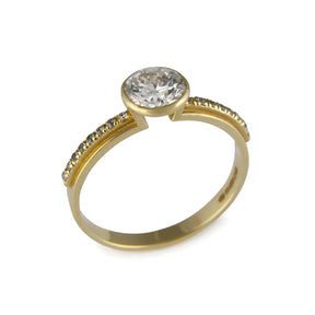 Brilliant Cut White diamond Ring Lustre No. 1 - Boutee