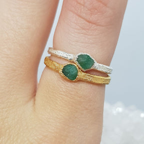 Raw Emerald Ring - Boutee