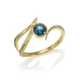 Spinel Swerve Ring - Boutee