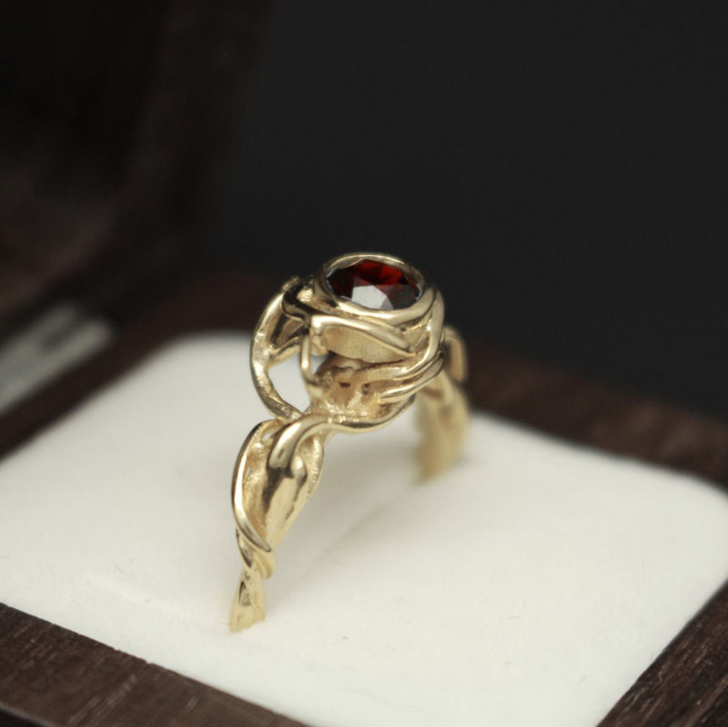 Recycled 9ct Yellow Gold & Garnet Sacred Root Ring - Boutee