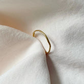 Slim Molten Ring - Boutee