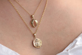 9ct Gold English Oak Diamond Pendant - Boutee