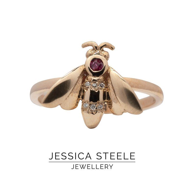 9ct Gold Ruby & Diamond Bee Ring - Boutee