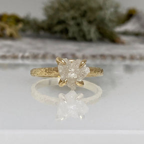 Raw uncut rough diamond 18ct gold engagement ring - Boutee