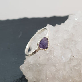 Raw Tanzanite Ring - Boutee